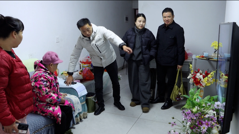 ���ǻ۹�����С��ж� �����м��˾����Ļ�