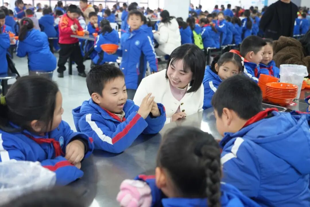 ��ͷ���У԰��֮��