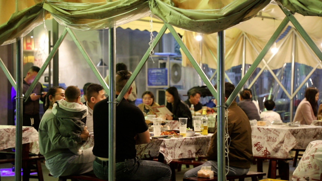 ����С��Ϻ�������� ����ҹ���̻𾭼�